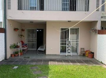 ISN-ISN-929_3 · Casa 3 Dorm.. | Mendoza Al 3400