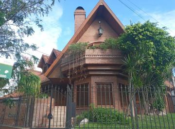 Casa de 5 ambientes, Almirante Brown · Chalet de Categoria en Inmejorable Ubicacion en Adrogue
