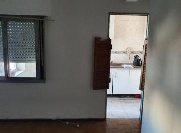 Departamento de 2 ambientes, La Matanza · Departamento 2 Ambientes en Venta en La Mejor Zona de Ramos Mejia.