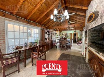 Quinta vacacional · 300m² · 5 Ambientes · 1 Cochera · Quinta - El Trébol - Venta - Lote de 2400 m²