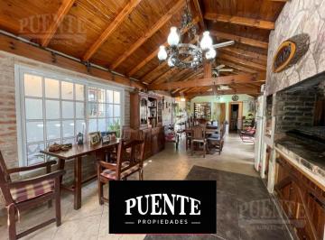Quinta vacacional · 300m² · 5 Ambientes · 1 Cochera · Quinta - El Trébol - Venta - Lote de 2400 m²