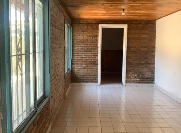 Casa de 3 ambientes, Ciudad de Santa Fe · Se Vende Casa Interna en B° Candioti Sur.