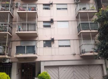 Departamento de 2 ambientes, Flores · Juan B. Alberdi 2219 2 Ambientes + Lavadero Apto Profesional