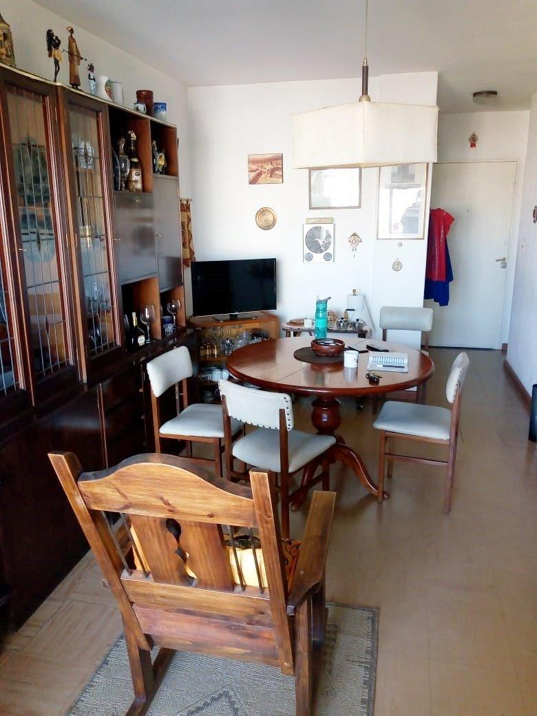 Depto 3 amb, 70m² con balcón y excelente vista — España 2600