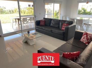 Casa · 290m² · 7 Ambientes · 2 Cocheras · Casa - Barrio Santa Juana - Venta