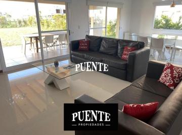 Casa · 290m² · 7 Ambientes · 2 Cocheras · Casa - Barrio Santa Juana - Venta