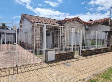 Casa de 4 ambientes, Lomas de Zamora · Casa en Venta Apta Credito