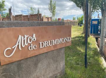 Casa de 4 ambientes, Luján de Cuyo · Venta de Casas en B. Altos de Drummond. Oportunidad!