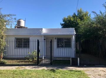 Casa de 3 ambientes, Almirante Brown · Casa en Alquiler