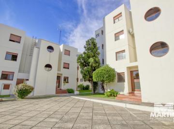 Departamento · 70m² · 3 Ambientes · 1 Cochera · Departamento 3 Ambientes Al Frente con Balcon y Cochera