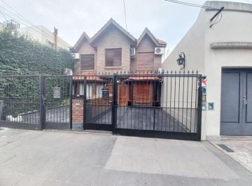 BAT-BAT-2928_2 · Casa 4 Ambientes. | Sargento Cabral Al 400