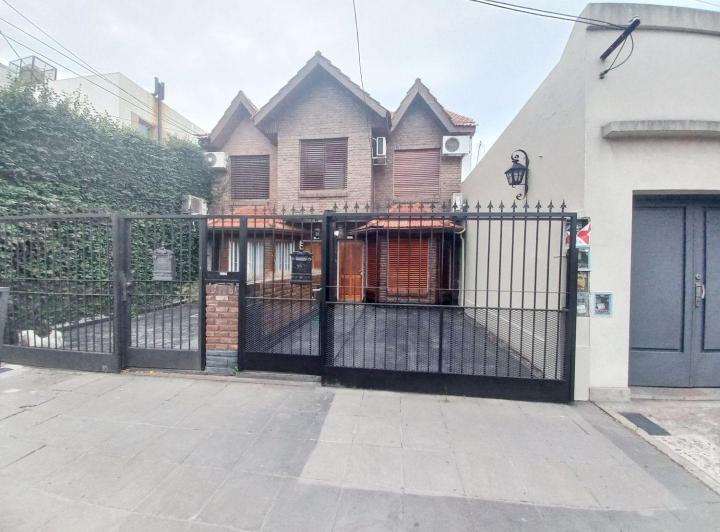 Casa · 121m² · 4 Ambientes