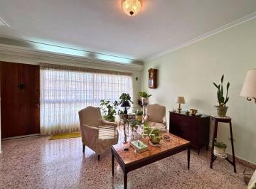 ANC-ANC-214_2 · Venta Casa 4 Ambientes en Bernal