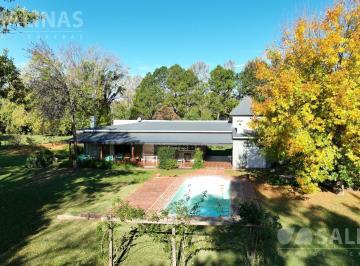 Casa · 250m² · Casa en Haras El Malacate