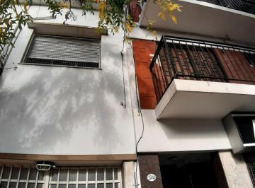 Departamento de 3 ambientes, Villa Urquiza · Departamento 3 Ambientes Al Frente Villa Urquiza