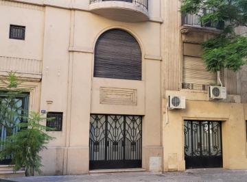 Casa de 6 ambientes, Rosario · Casa en Venta. Ideal Para Familia o Tambien Institucion Medica o Enseñanza.