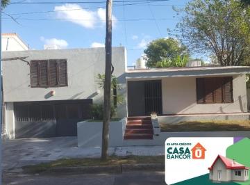 Foto · Casa en Venta Barrio Parque Velez Sarsfield - Zona Clinica Velez Sarsfield – Ideal Hostel