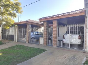 Casa de 5 ambientes, La Plata · Casa en Venta 133 E/ 45 y 46 Libre de Todo Gasto