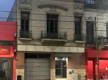 Local comercial de 12 ambientes, Villa Luro · Lote Propio en Venta o Alquiler