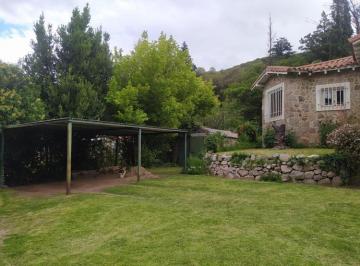 Casa · 250m² · Casa Exelente Arquitectura Cruz Chica