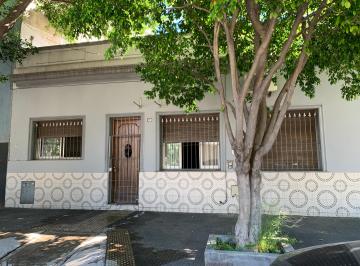 PH de 3 ambientes, Liniers · PH, Tipo Casa con Entrada Independiente.