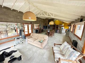 Casa · 223m² · 6 Ambientes · 2 Cocheras · Casa en Venta Girasoles del Limay - Dina Huapi