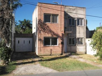 Casa de 4 ambientes, La Plata · Hermosa Casa en Villa Elisa. Se Toma Depo o Lote Como Parte de Pago