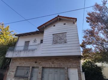 Casa de 4 ambientes, La Matanza · Departamento T/casa Venta 4 Ambientes Centro de Ramos Mejía.