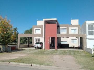 Departamento de 4 ambientes, Córdoba · Alquiler Duplex 2 Dorm. Barrio con Seguridad Brisas del Nejar