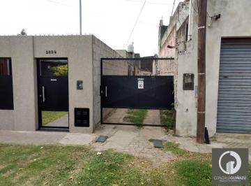 Casa · 200m² · 6 Ambientes · 2 Cocheras · Casa Bella Vista en Venta 5 Dorm. - Faltan Terminaciones