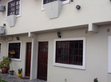 Casa · 80m² · 3 Ambientes · 1 Cochera · Dúplex en Venta de 3 Ambientes en San Miguel