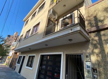 Departamento de 3 ambientes, Lanús · Dpto Tipo Casa en Planta Alta en Venta - Lanus Este
