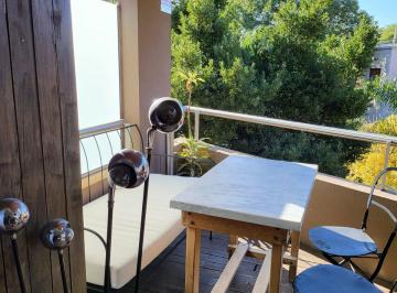 Departamento de 3 ambientes, Vicente López · Excelente Semipiso de Tres Ambientes con Cochera en La Lucila