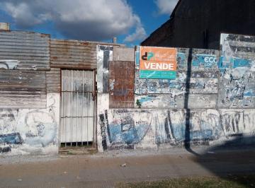 Terreno · 204m² · Lote en Venta de 204 m² Ubicado en Banfield