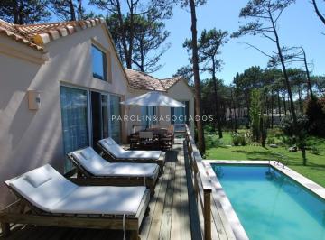 Foto1 · Casa en Venta de 4 Dorm. en Laguna Blanca