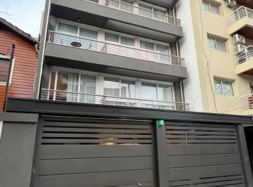 Departamento de 3 ambientes, Vicente López · La Lucila. Amplios Deptos de 69 m² (2/3 Amb) a Estrenar. Excelente Construcción.