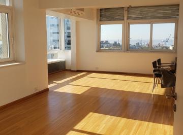 Departamento de 5 ambientes, Recoleta · Vista Piso Altísimo Liv y Com 3dor 1 Suite Dep Off Coch Vig