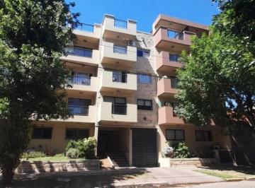 Departamento · 65m² · 3 Ambientes · Retasado! Dpto 3 Amb Lomas de Zamora