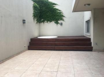 Departamento · 60m² · 3 Ambientes · 1 Cochera · Dpto en Pb con Patio, Parrilla y Yacuzzi Lomas de Zamora