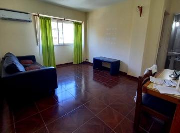 Departamento · 40m² · 2 Ambientes · Alquiler 2 Ambientes Semi Amoblado.