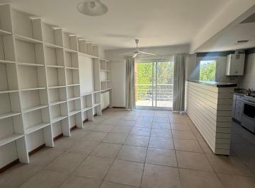 Departamento de 2 ambientes, Tigre · Dúplex en Venta, Santa Bárbara️