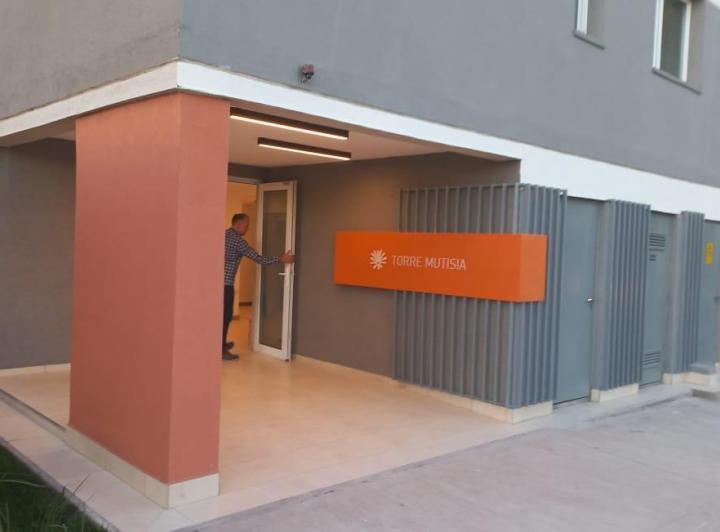 Departamento · 71m² · 6 Ambientes · 1 Cochera