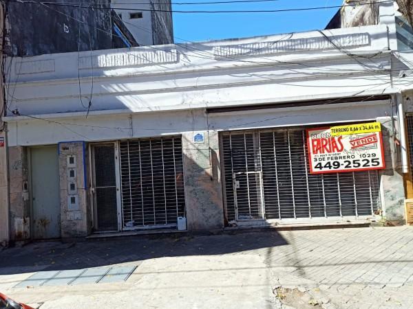 Terreno · 300m²