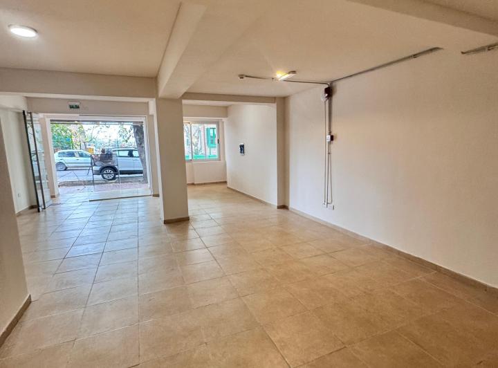 Local comercial · 75m² · 1 Cochera