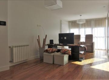 Departamento · 90m² · 4 Ambientes · 1 Cochera · Piso 4 Amb con Quincho Propio en Edificio Nuevo C/ Cochera
