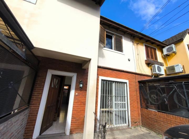 Casa · 76m² · 3 Ambientes · 1 Cochera