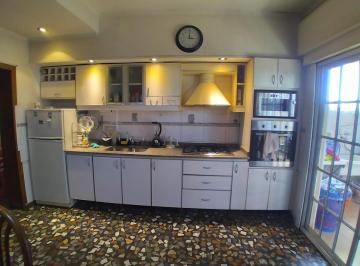 Departamento de 4 ambientes, La Matanza · PH con 3 Dorm. y Patio, Terraza