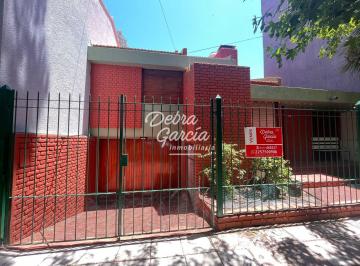 Casa · 110m² · 4 Ambientes · 1 Cochera · Casa Venta 4 Ambientes San Bernardo 200 m del Mar