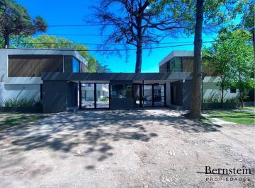 Casa · 170m² · 4 Ambientes · 1 Cochera · Parque Leloir: Olsen Reserva Leloir: 4 Amb: a Estrenar