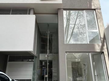 Local comercial , Lanús · En Venta Unico Local a Estrenar en Edif. Ubicado en Centro Comercial en Lanus o